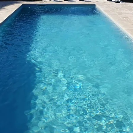Impeccable 3-Bed Villa In Contrada Sessana Grande *